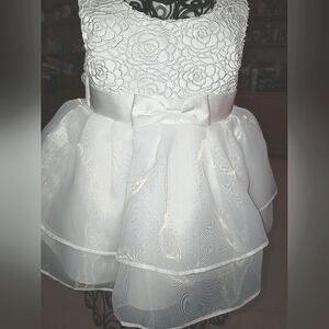 (Rare Editions) EXQUISITE White Flower Girl Dress, 3yrs, Can be $15.w/$4.99shppg